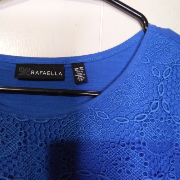 Rafaella Royal Blue Eyelet Sleeve Tank - Picture 2 of 5